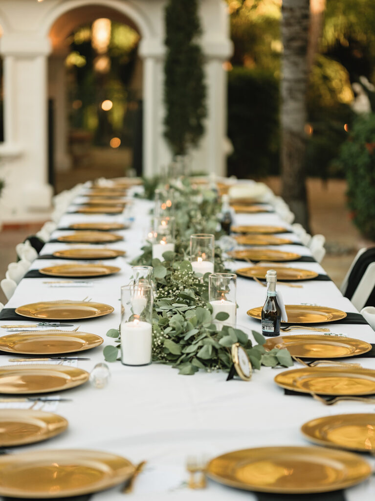 ❤️ 10 💬 0 I love this idea...leaving little gifts for other engaged couples at your wedding. Can…